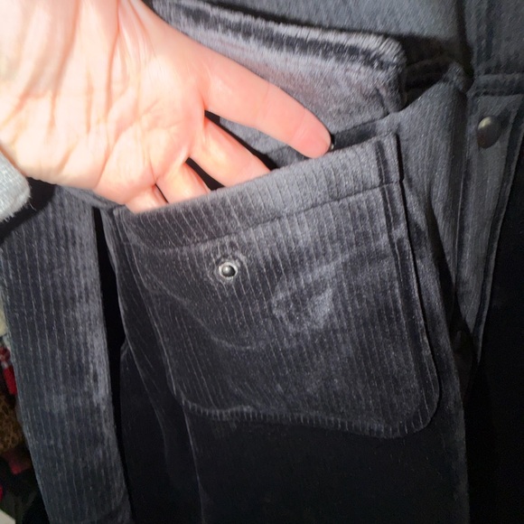 NWT Terra & Sky Soft Velvety Corduroy Shacket - Picture 4 of 8
